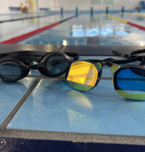 schwimmbrillen-test-vergleich-header