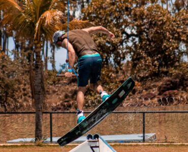 wakeboard_helm