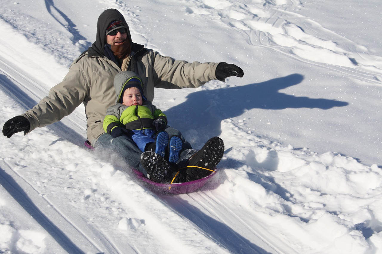 wintersportrten_rodeln
